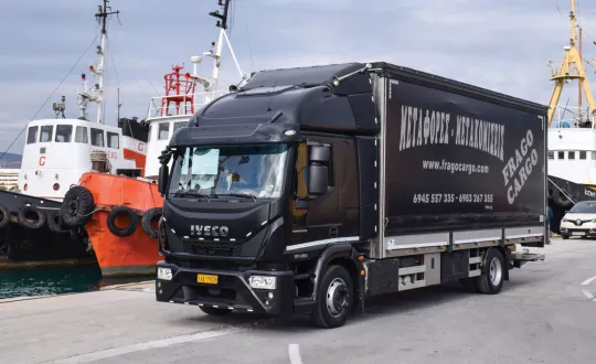 Το τελευταίο απόκτημα της Frago Cargo από το Βόλο. Το Iveco Eurocargo εκτελεί μεταφορές σε όλη την Ελλάδα. Σύντομα πρόκειται να κοτσάρει και ρυμούλκα. 