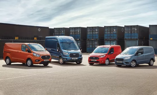 H Ford πρώτη σε Ελλάδα και Ευρώπη: Με 380.900 πωλήσεις στην Ευρώπη των 20 κρατών, η Ford σημείωσε πέρυσι επίδοση-ρεκόρ στα LCV από το 1993. Πρωτιά και για την Ελλάδα για 3η συνεχή χρονιά με 1.312 ταξινομήσεις και μερίδιο αγοράς 19,0%.