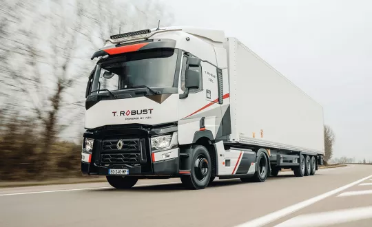 Σπέσιαλ μεταχειρισμένα από τη Renault Trucks! 