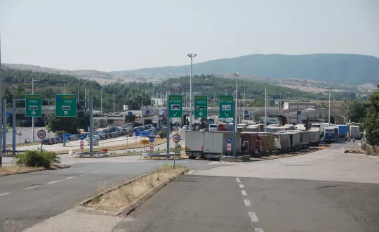 Κορονοϊός: Κλείνει το Τελωνείο των Ευζώνων