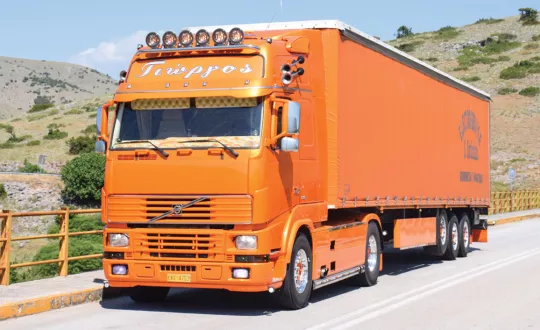 Orange Power…με τέρμα γκάζια! Ένας από τους δυνατότερους ελληνικούς τράκτορες με αρκετές αναβαθμίσεις στον κινητήρα. 