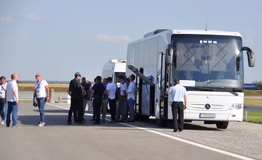 πουλμαν, λεωφορείο, τουρίστες