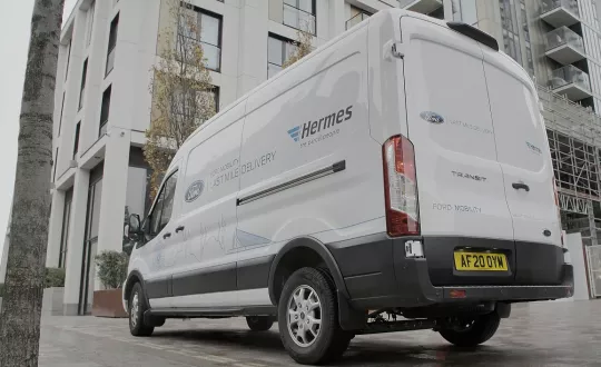 Συνεργασία Ford και Hermes στα έξυπνα logistics του Ην. Βασιλείου.