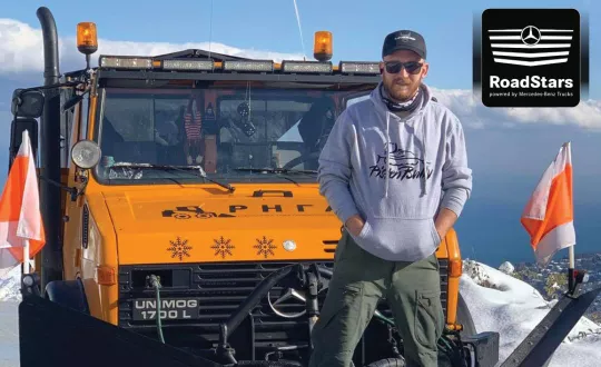 Ο Νίκος Ρήγας και το Mercedes-Benz Unimog 1700 L.