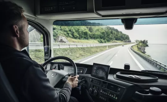 driver volvo οδηγός