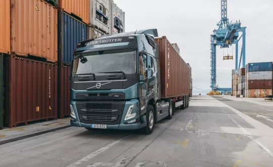 volvo truck container