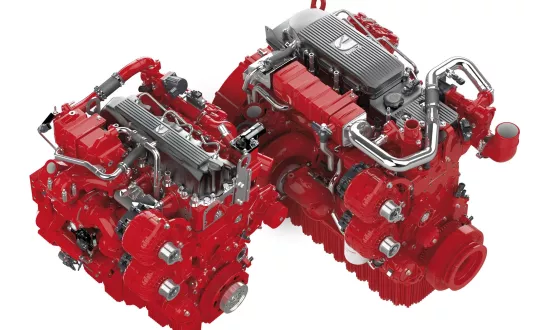 Η Isuzu θα παίξει το ρόλο του ειδικού στην κατασκευή επαγγελματικών οχημάτων και η Cummins θα συνεισφέρει στη συνεργασία με την 100ετή εμπειρία της στην παραγωγή κινητήρων.