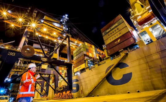 Φωτό: Eric Bakker, Port of Rotterdam