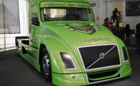 Volvo Hybrid 2100 HP (!!!)