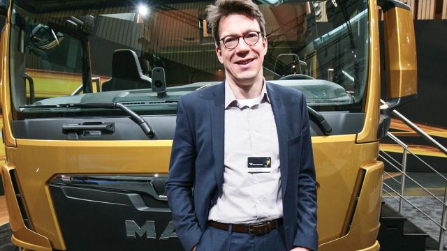 O Stefan Teuchert είναι ο υπεύθυνος εξέλιξης της ολοκαίνουργιας ηλεκτρονικής αρχιτεκτονικής των MAN TG