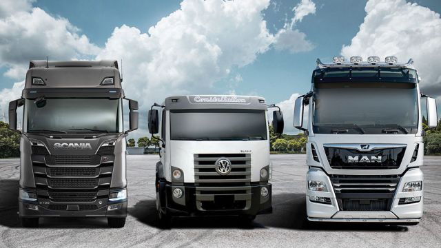 Traton είναι η ονομασία του (πάλαι ποτέ Volkswagen Truck & Bus) κλάδου βαρέων επαγγελματικών οχημάτων του γκρουπ Volkswagen στον οποίο υπάγονται ΜΑΝ, Scania και Volkswagen Caminhoes e Onibus από Λατινική Αμερική.