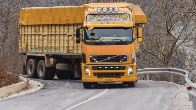 Ακολουθήστε μας σε ένα ξεχωριστό οδοιπορικό, όπου απαιτείται εμπειρία και άριστη δεξιοτεχνία στο τιμόνι.