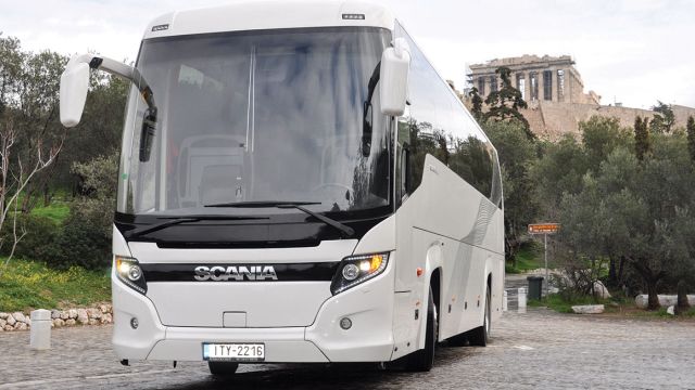 Scania Touring των 51+1+1 θέσεων  από την Εθνική Leasing