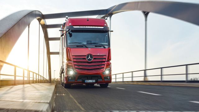 Νέο Mercedes-Benz Actros L