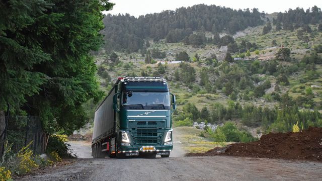 volvo Θανάσης Δημουλιός