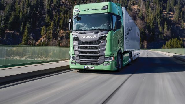 Scania Super