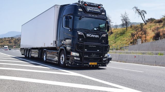 Scania s 770 Δήμος Παναγάκης