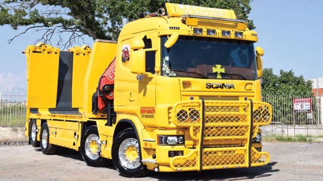 Κίτρινη δύναμη! Το Scania του Καρτάλη παρέχει υπηρεσίες οδικής βοήθειας φορτηγών και λεωφορείων. 