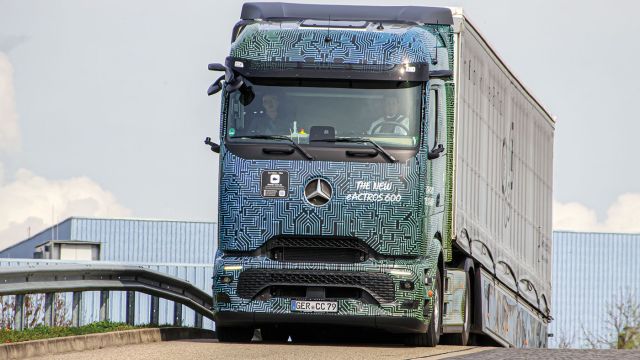 eActros 600