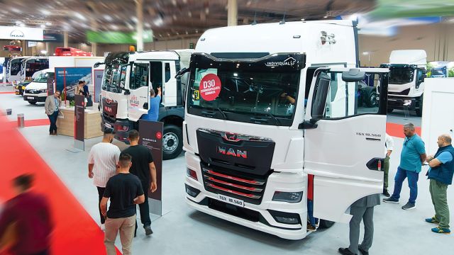 Κορυφαίο έκθεμα της Kosmocar Truck & Buses, το MAN TGX με τον 13λιτρο κινητήρα D30, ο οποίος στοχεύει σε αποδοτικές και οικονομικές μεταφορές.