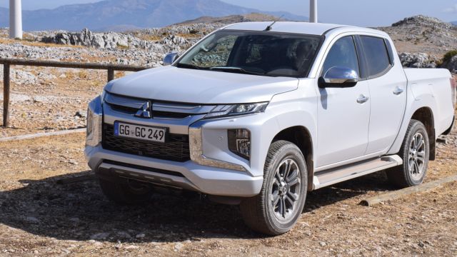 Στη νέα-έκτη-γενιά του Mitsubishi L200 οι αλλαγές αγγίζουν το 51% σε σχέση με το απερχόμενο μοντέλο. 