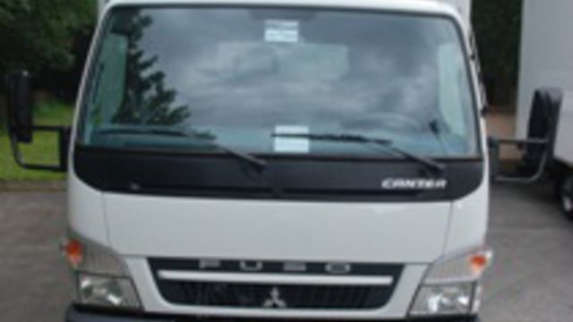 Mitsubishi Fuso Canter με νέο 3λιτρο κινητήρα Euro 5