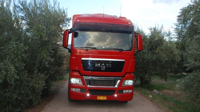 Μεταφορές Ελιών με ΜΑΝ TGX