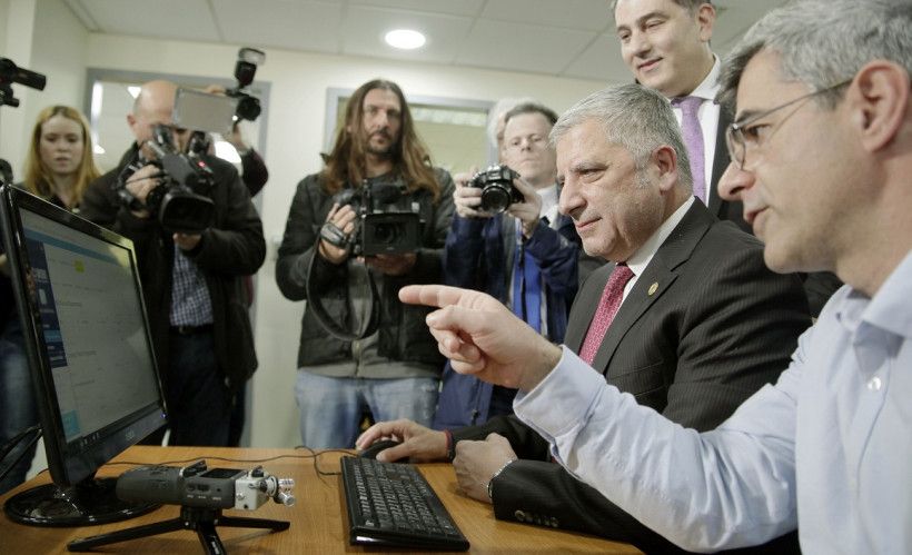Περιφέρεια Αττικής: Ταχύτερη η εξυπηρέτηση των πολιτών στα ΚΕΠ για θέματα υπ. Μεταφορών