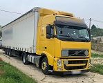 το κίτρινο Volvo ένας Κινέζος με πινακίδες ΙΧ και επικαθήμενο με γκρι μουσαμά ακινητοποιήθηκε στις 30 Απριλίου για έλεγχο στην Εθνική Οδό αρδανίου ορμενίου