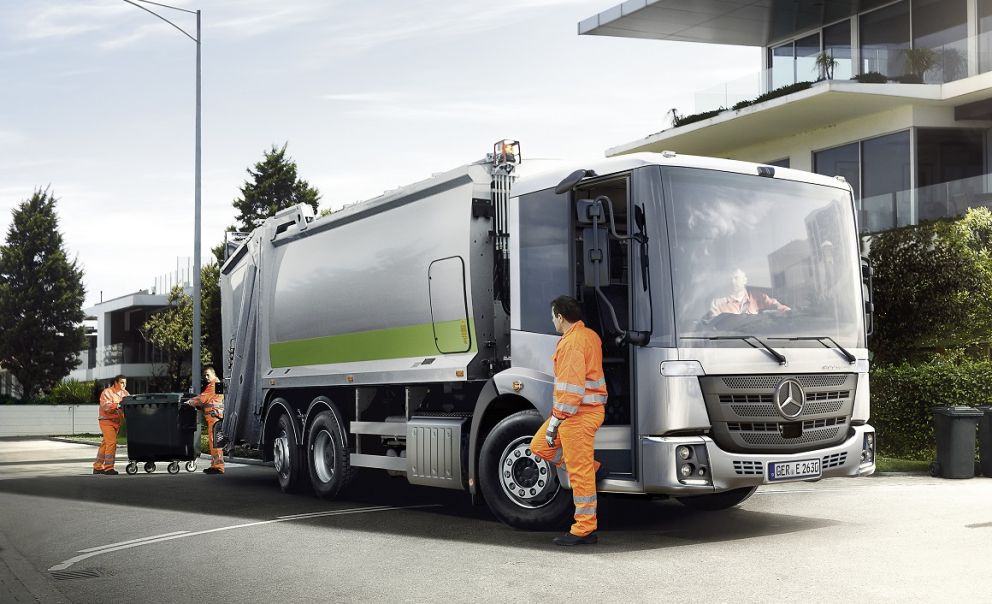 Προετοιμάζεται πυρετωδώς το ηλεκτρικό Mercedes-Benz eEconic (στη φωτό το συμβατικό μοντέλο).