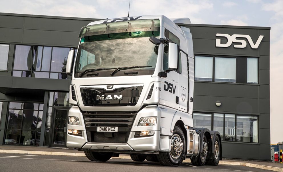Το TGX 26.500 XXL διαθέτει τη μεγάλη καμπίνα και επιπλέον εξοπλίζεται με το πακέτο «Style Package» της ΜΑΝ