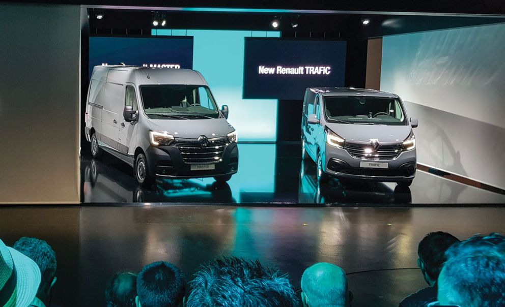 Τα στελέχη της ελληνικής Renault μας είπαν ότι, αν όχι μέχρι τα τέλη του 2019, το αργότερο αρχές του 2020, τα νέα Master και Trafic θα βρίσκονται επί ελληνικού εδάφους.