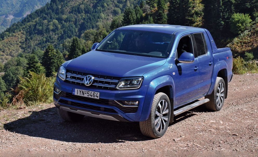 Το Amarok διαθέτει μόνιμη τετρακίνηση 4ΜΟΤΙΟΝ. Αυτό το σύστημα κίνησης 4Χ4 με κεντρικό διαφορικό Torsen, προσφέρει ισορροπημένη βασική κατανομή 40:60 για όλες τις χρήσεις Onroad και Offroad, αυξάνοντας σημαντικά την πρόσφυση στις στροφές.
