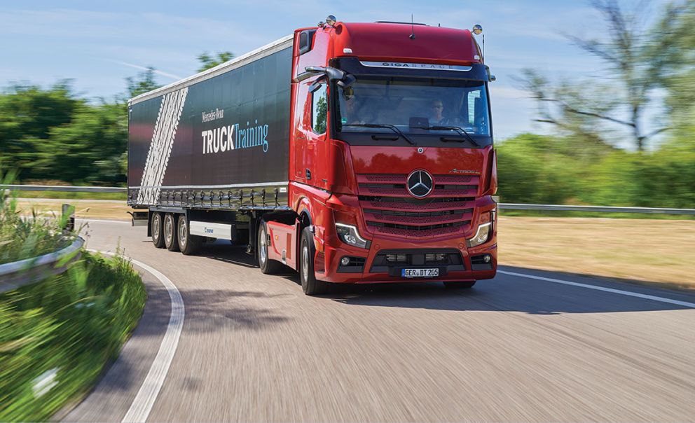 Οδηγούμε το Actros L με τον νέο 13λιτρο κινητήρα OM 471