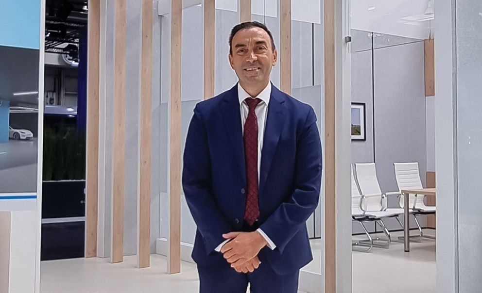 Συνέντευξη Πέτρου Πλακάκη, Διευθυντή Μονάδας Φορτηγών και Λεωφορείων της Πέτρος Πετρόπουλος ΑΕΒΕ στο περιοδικό ΤΡΟΧΟΙ & ΤΙR