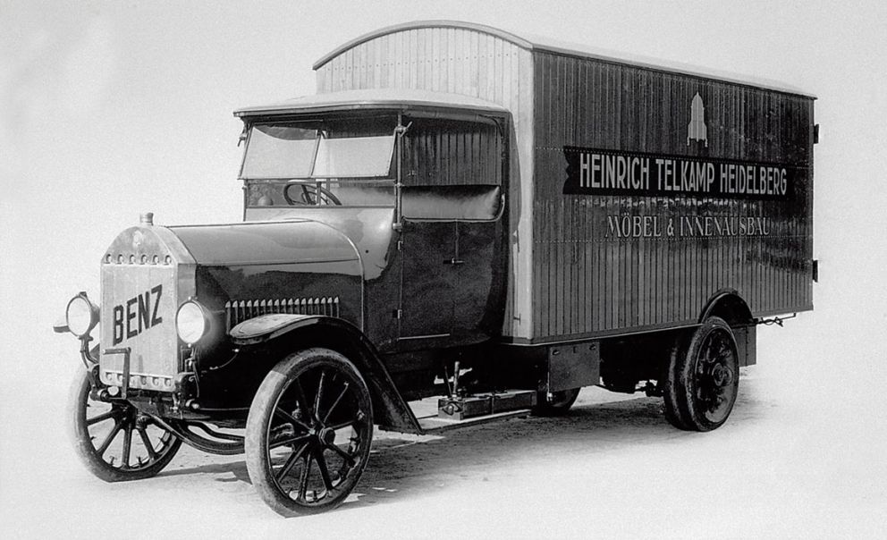 Το Benz Typ 3 CN Möbelwagen (1923-1924).