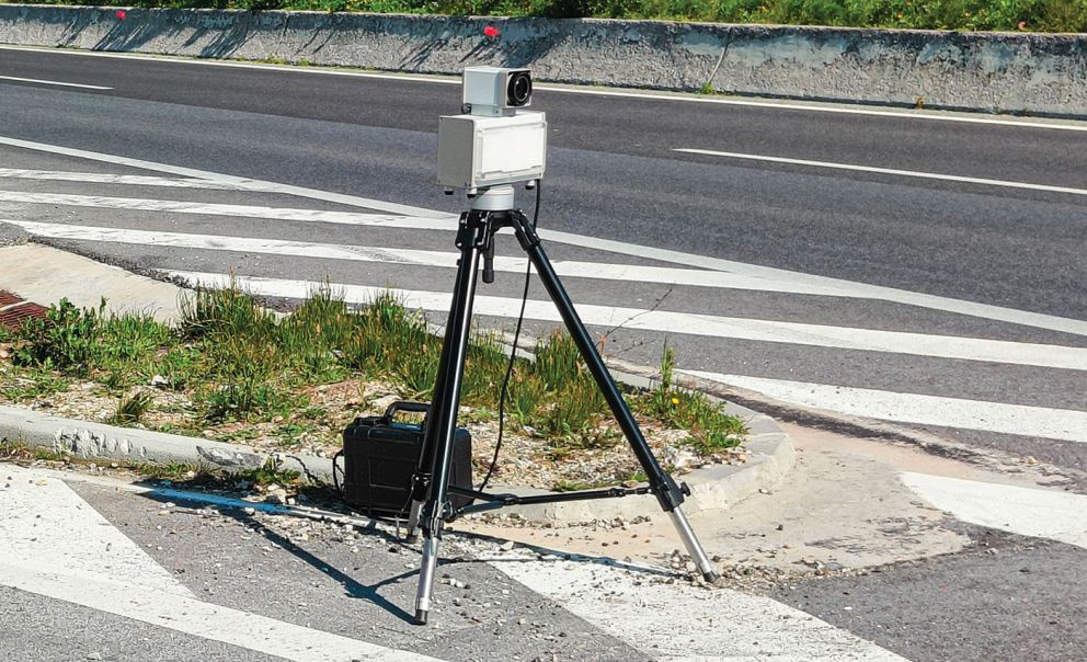 Το προηγμένης τεχνολογίας ραντάρ TraffiStar S290Μ καταγράφει διαρκώς την ταχύτητα των οχημάτων
