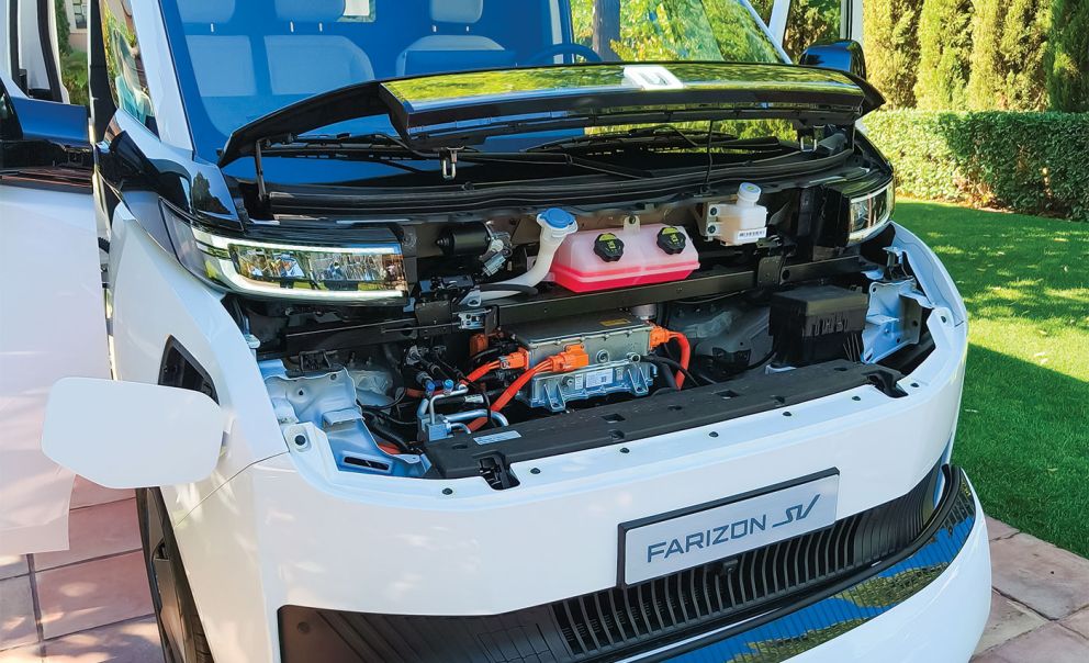 O ηλεκτροκινητήρας αποδίδει 170 kW (231 ίππους) και μέγιστη ροπή 336 Nm. O ηλεκτροκινητήρας αποδίδει 170 kW (231 ίππους) και μέγιστη ροπή 336 Nm.