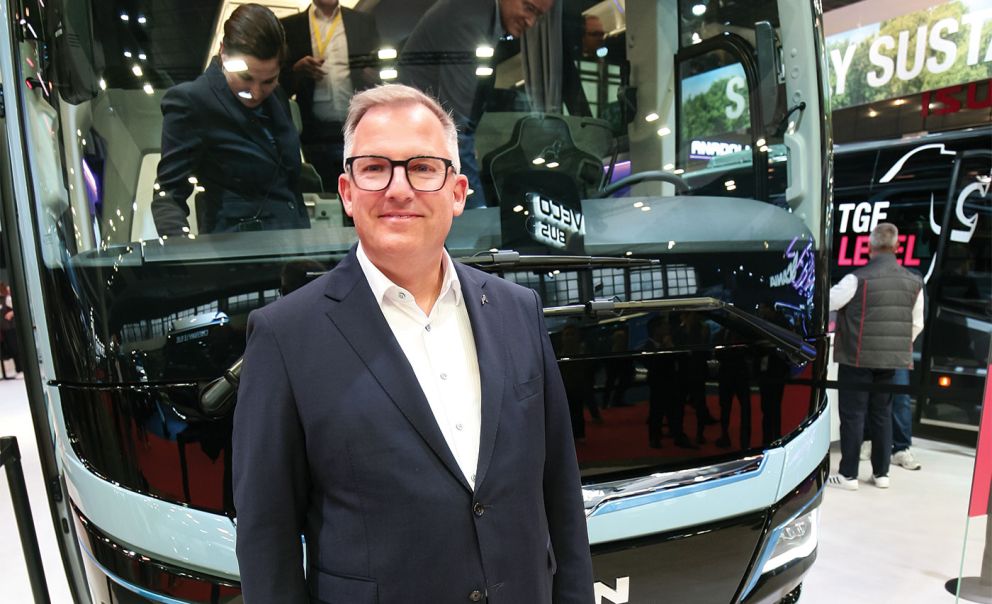 Ο Robert Katzer, εξηγεί για πρώτη φορά το πλάνο της ΜΑΝ για την εμπορική πορεία του eCoach και σχολιάζει την ευρωπαϊκή και ελληνική αγορά.