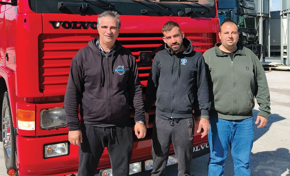 Χριστοκώστας team.