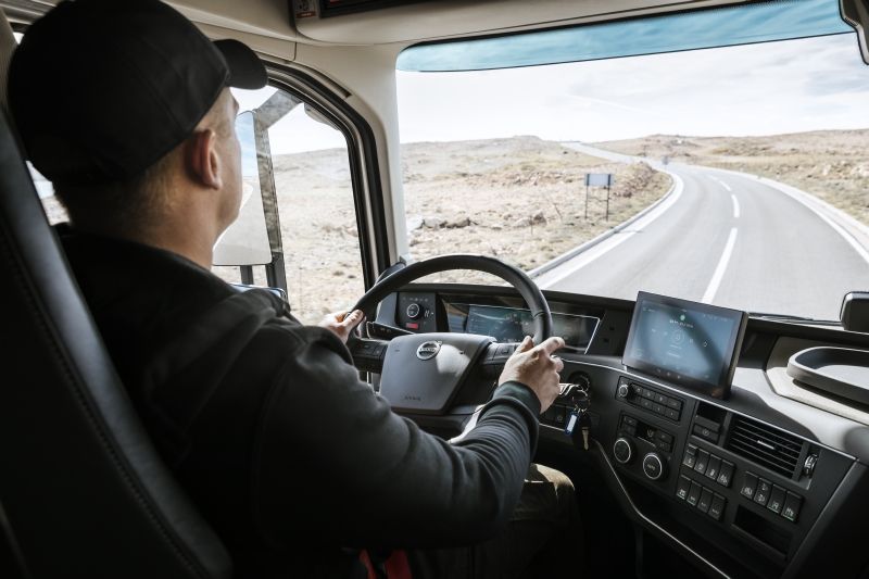volvo truck driver 