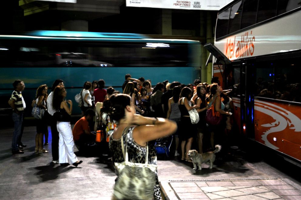 Βαρύ πρόστιμο επέβαλε η Περιφέρεια Αττικής στην εταιρεία «ΚΤΕΛ ΝΟΜΟΥ ΑΤΤΙΚΗΣ Α.Ε» για τη μη καταβολή των εισφορών επί των εισπράξεών της.