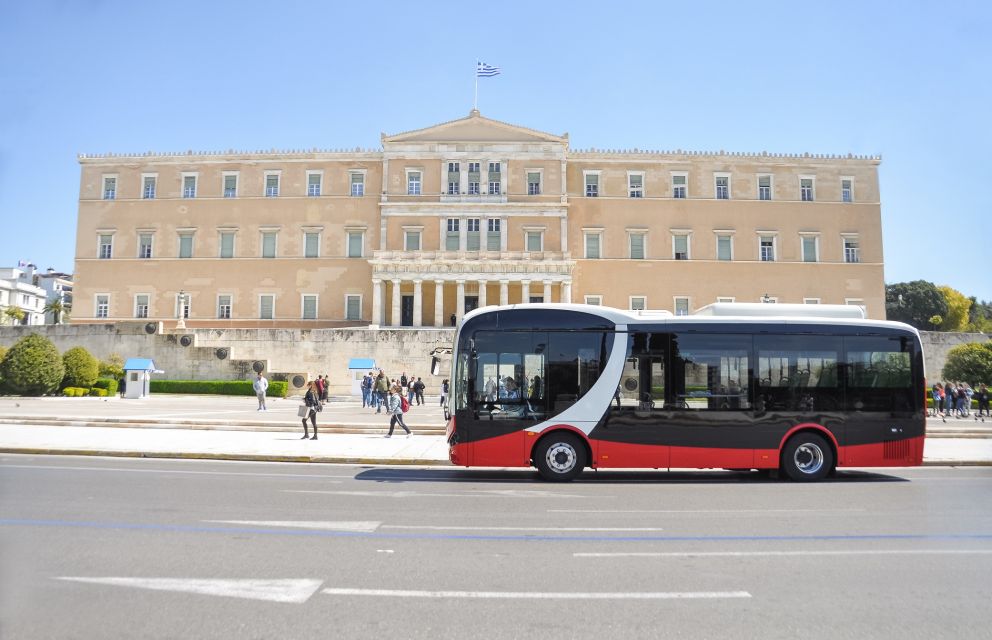 Πανελλήνια πρώτη σήμερα, Τρίτη 9 Απριλίου, για το ηλεκτροκίνητο λεωφορείο BYD των 8,7 μέτρων, το οποίο μεταφέρει -αθόρυβα και δίχως να εκπέμπει ρύπους- 58 επιβάτες και έχει αυτονομία έως και 200 χλμ.