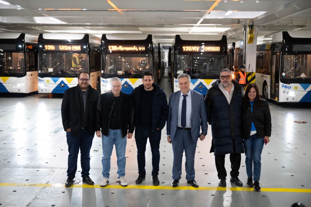 εκπρόσωποι του υπουργείου μεταφορών και των αστικών συγκοινωνιών