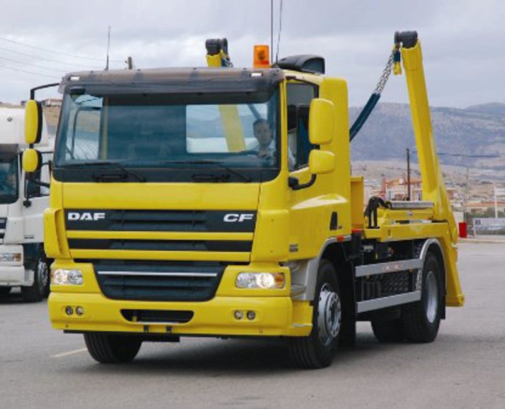 DAF CF75.310 Με αλυσιδάκια
