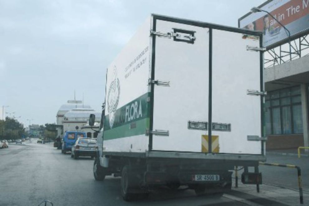 Τα αλβανικά του σταθμού Πελοποννήσου μπορούν να ιδρύσουν μεταφορικές στην Ελλάδα