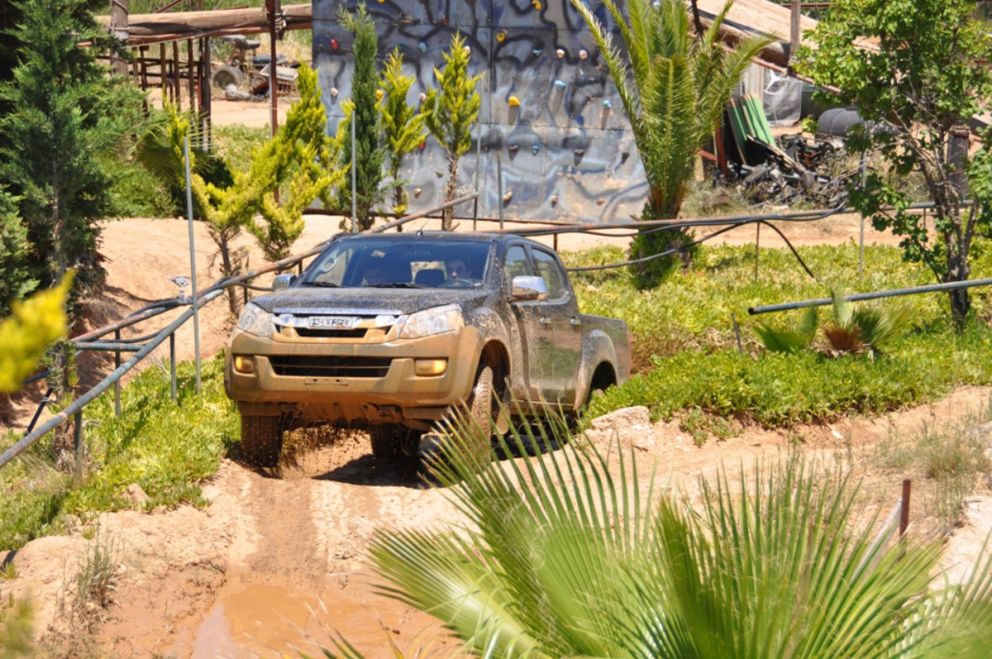 agrimanakis on isuzu d max