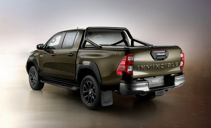 Το φθινόπωρο το νέο Toyota Hilux