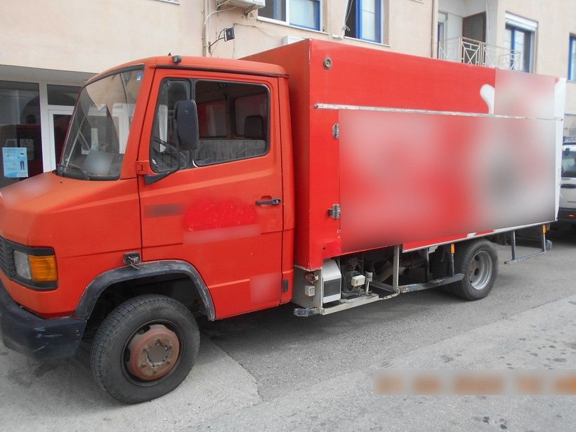 Σύλληψη διακινητών και κατάσχεση φορτηγών