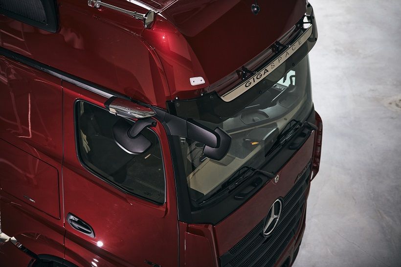 Η δεύτερη γενιά MirrorCam στα φορτηγά Mercedes-Benz